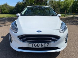 /photos/12311/b614e370-88c5-f2c0-06a6-ba219ac35ecd_i320x240.jpg